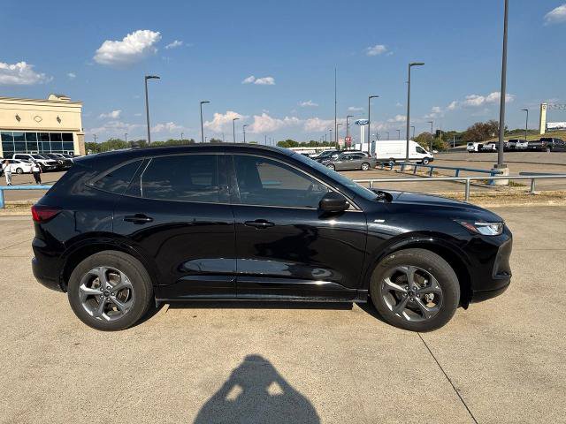 Certified 2023 Ford Escape ST-Line AWD/4WD image 19