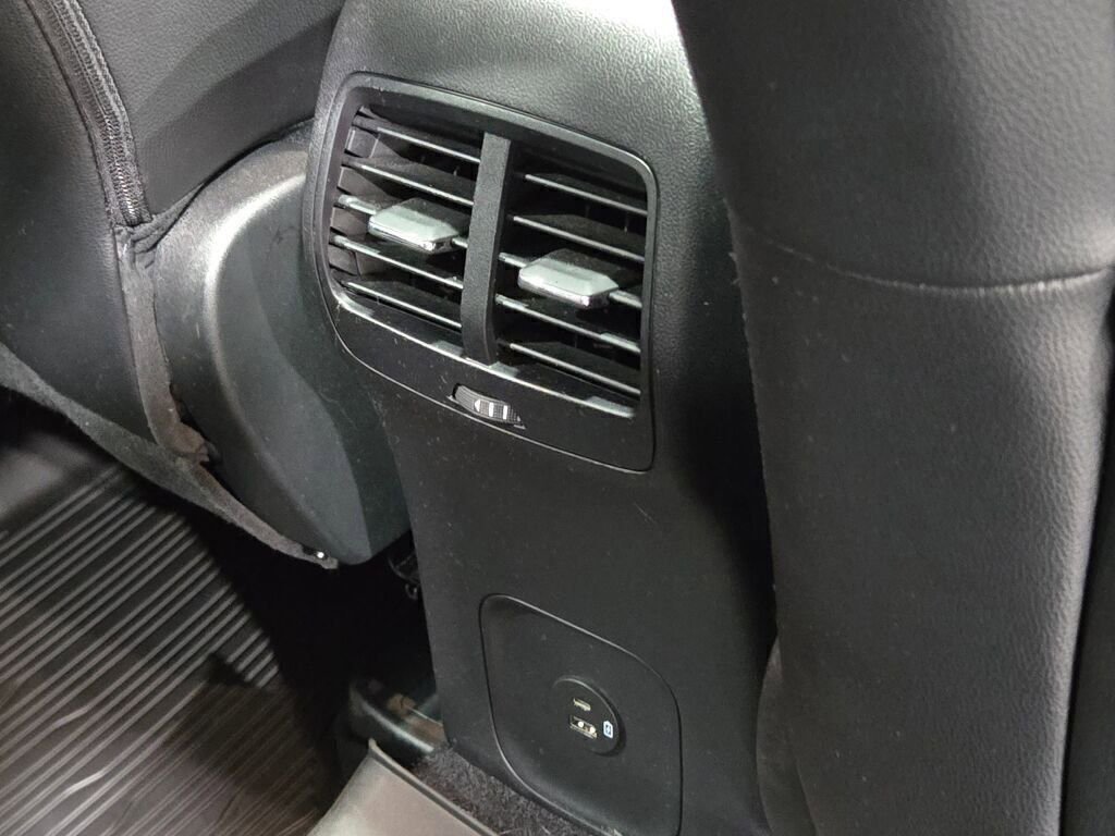 Certified 2022 Ford Escape SEL w/ Technology Package image 16