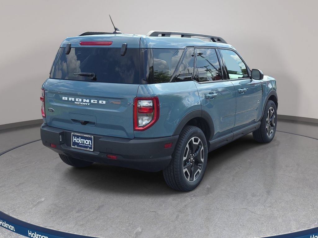 Certified 2023 Ford Bronco Sport Outer Banks AWD/4WD image 5