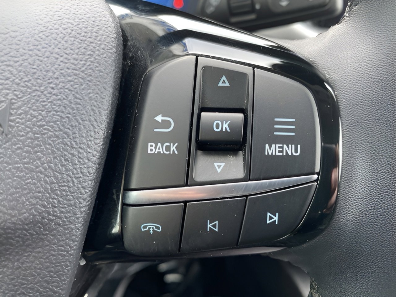 Certified 2023 Ford Escape Active w/ Tech Pack #2 image 15