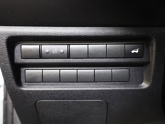 Used 2022 Mitsubishi Outlander SE image 21