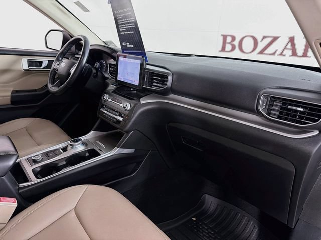 Certified 2020 Ford Explorer XLT w/ Equipment Group 202A AWD/4WD image 37