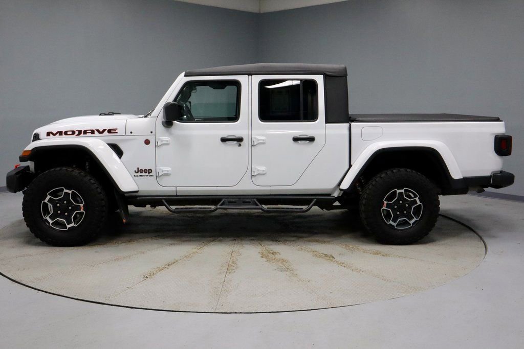 Used 2021 Jeep Gladiator Mojave image 2