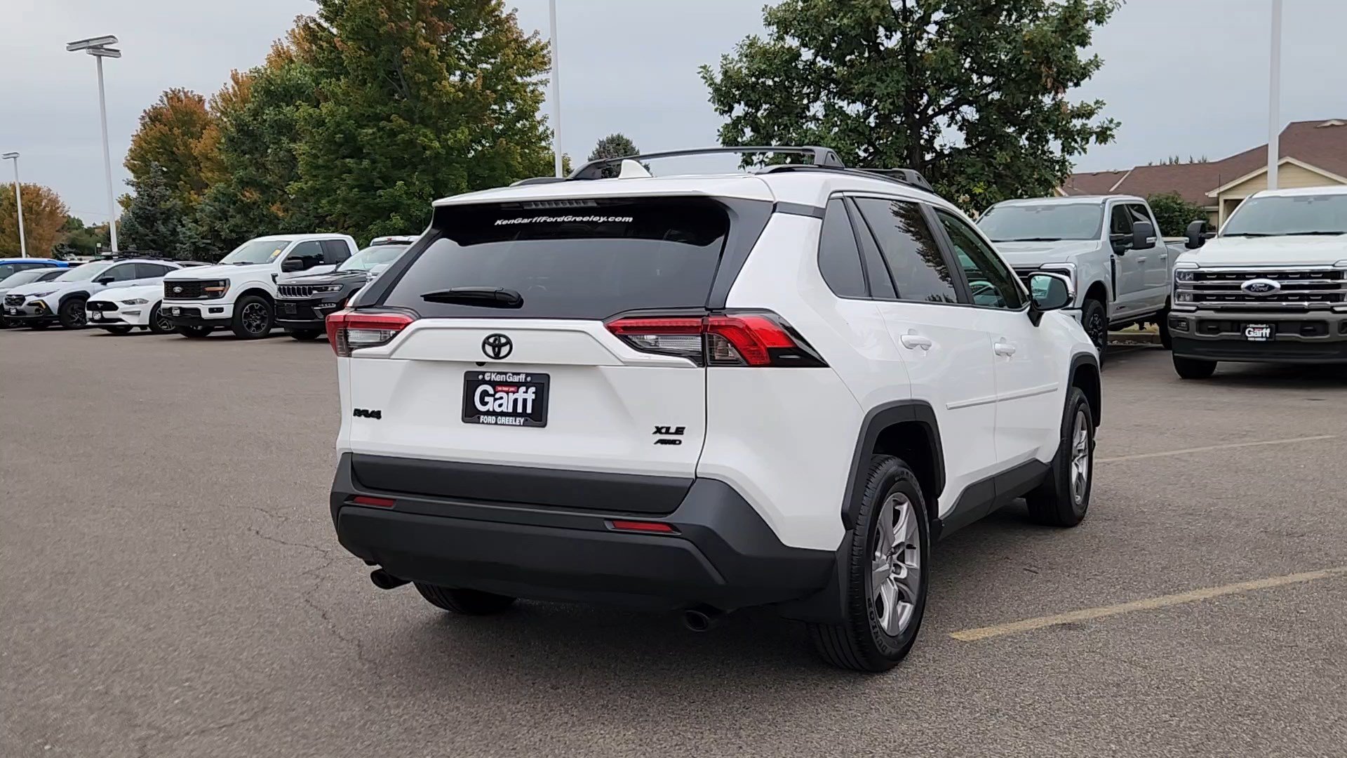 Used 2025 Toyota RAV4 XLE w/ Convenience Package AWD/4WD image 16