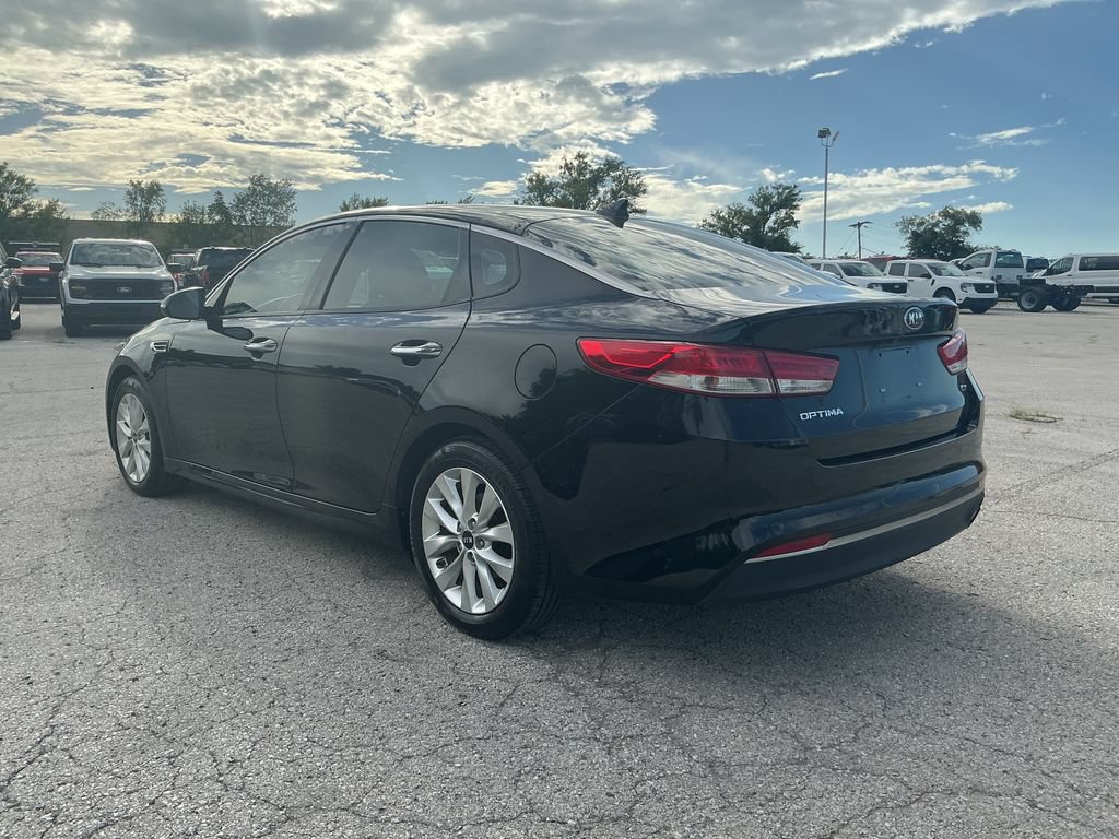 Used 2018 Kia Optima EX FWD image 3