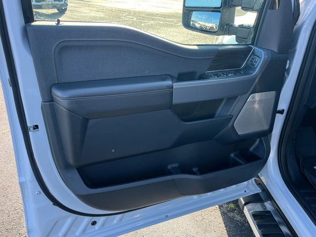 Certified 2025 Ford F150 Lariat w/ Equipment Group 501A Mid AWD/4WD image 12