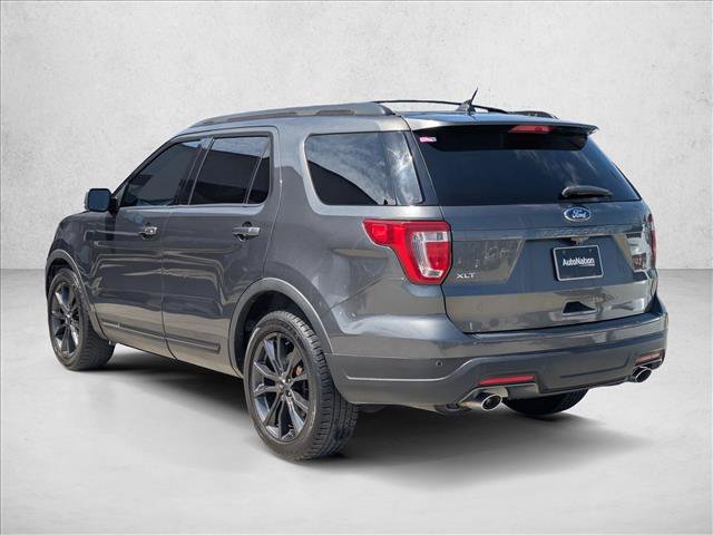 Certified 2018 Ford Explorer XLT w/ Equipment Group 202A FWD image 8