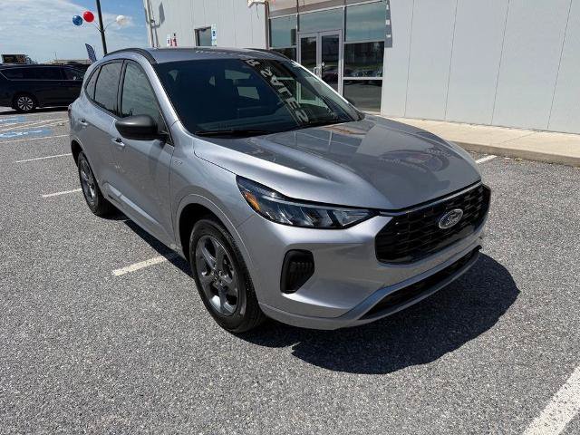 Certified 2024 Ford Escape ST-Line w/ Tech Pack #1 AWD/4WD image 2