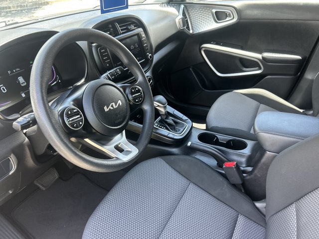 Used 2024 Kia Soul LX w/ Option Group 015 FWD image 14