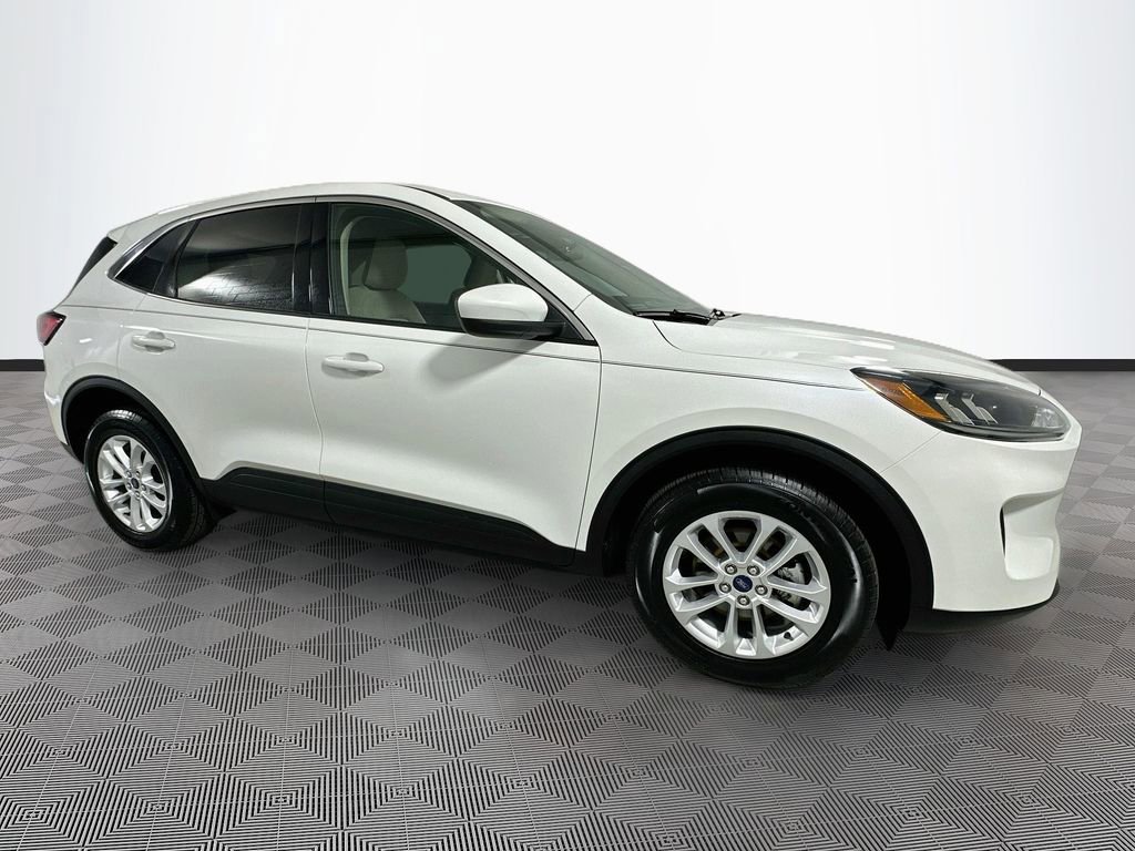 Certified 2020 Ford Escape SE AWD/4WD image 7