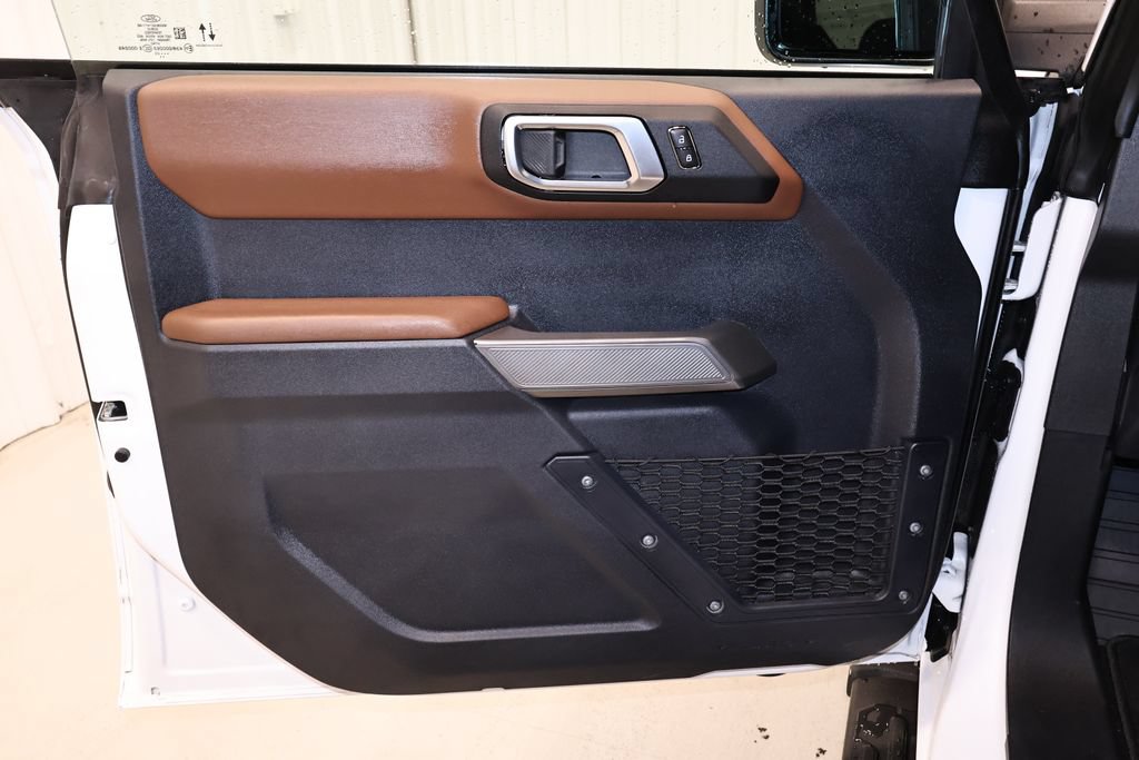 Certified 2023 Ford Bronco Outer Banks AWD/4WD image 11