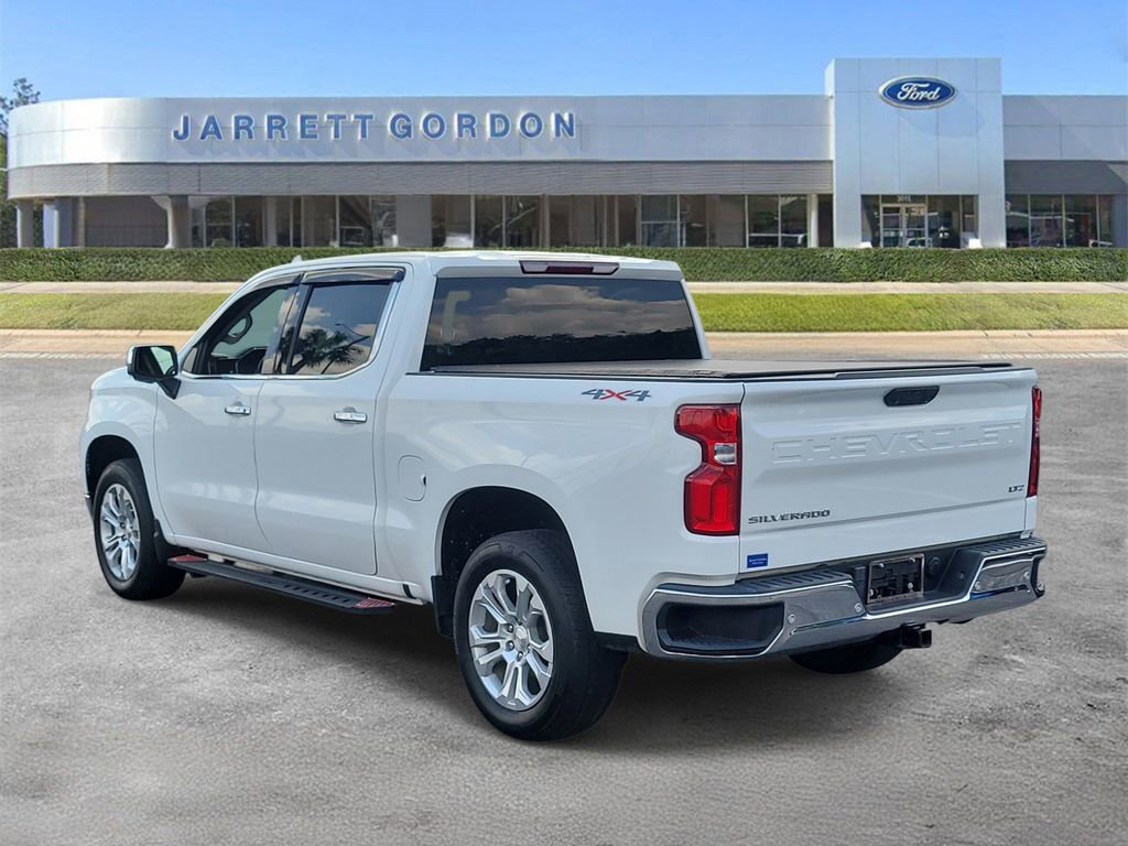 Used 2023 Chevrolet Silverado 1500 LTZ AWD/4WD image 3