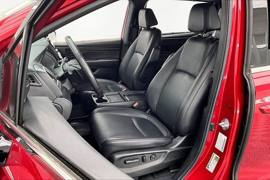 Used 2025 Honda Odyssey Sport-L image 25