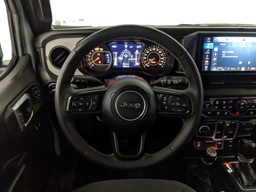 Used 2024 Jeep Wrangler Unlimited Sport AWD/4WD image 10