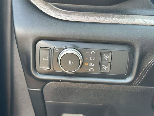Certified 2020 Ford Explorer Platinum w/ Premium Technology Package AWD/4WD image 28