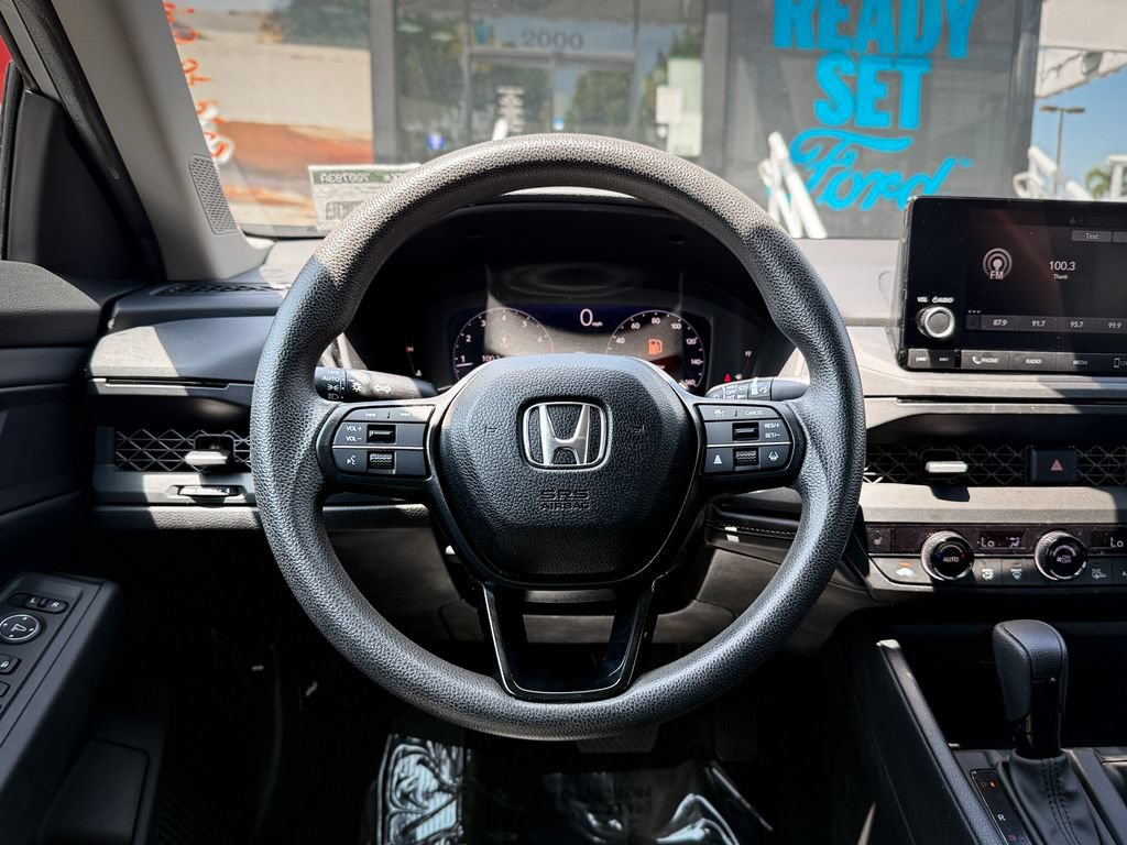 Used 2025 Honda Accord SE image 18