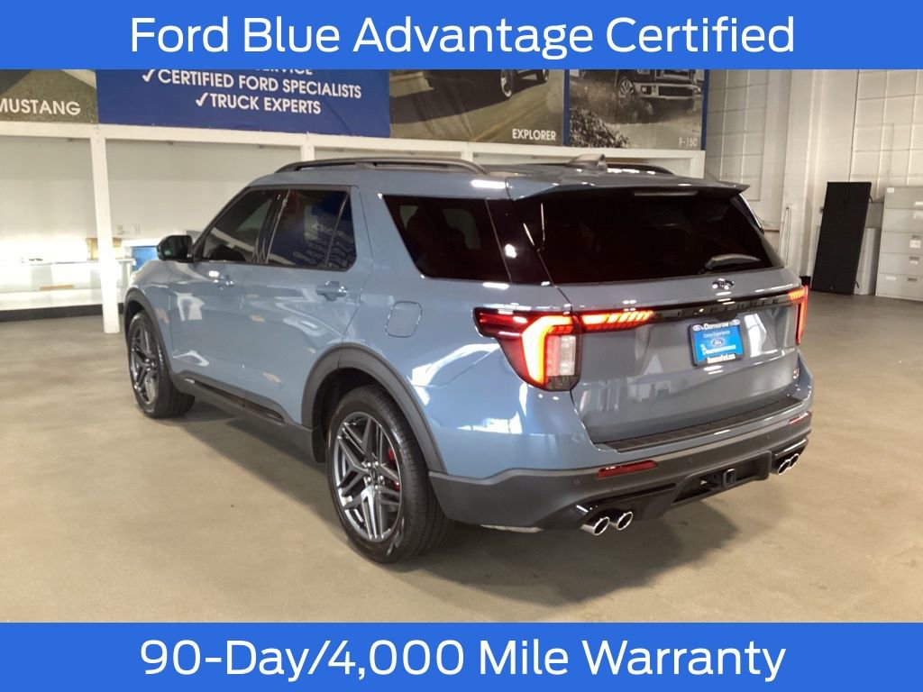 Certified 2025 Ford Explorer ST image 4