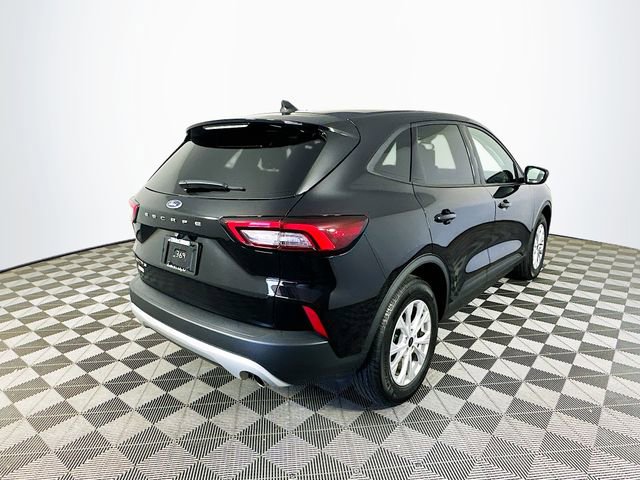 Certified 2025 Ford Escape Active w/ Cold Weather Package FWD image 12