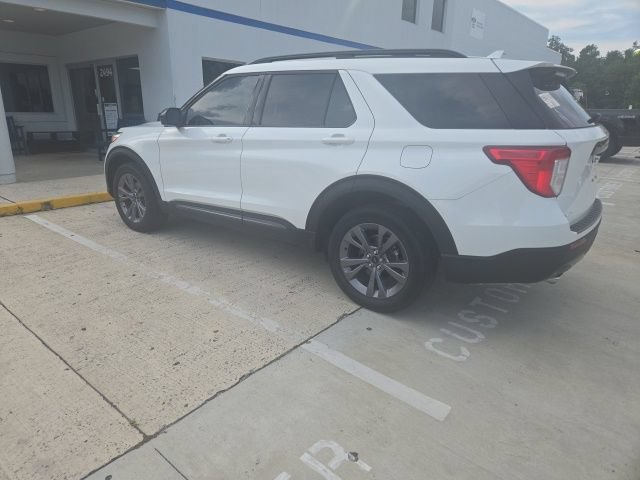 Certified 2024 Ford Explorer XLT w/ Equipment Group 202A AWD/4WD image 16