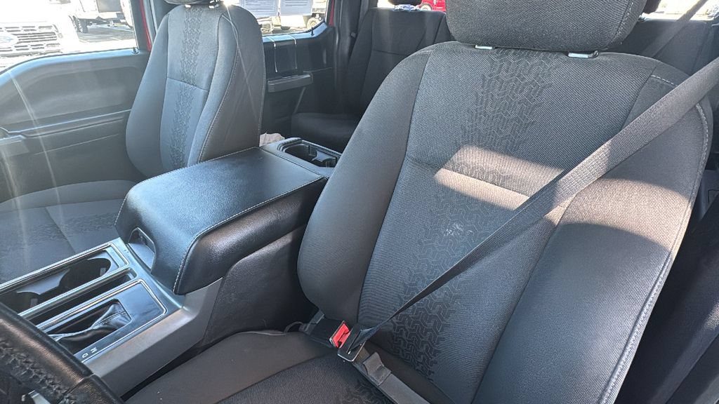 Certified 2018 Ford F150 XLT w/ Equipment Group 302A Luxury RWD image 24