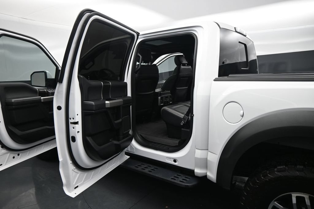 Certified 2018 Ford F150 Raptor w/ Equipment Group 802A Luxury AWD/4WD image 18