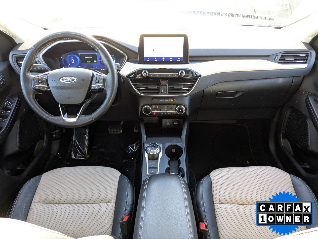 Certified 2022 Ford Escape Titanium w/ Titanium Elite Package image 17