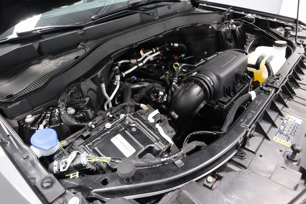 Certified 2023 Ford Explorer XLT w/ Equipment Group 202A image 32