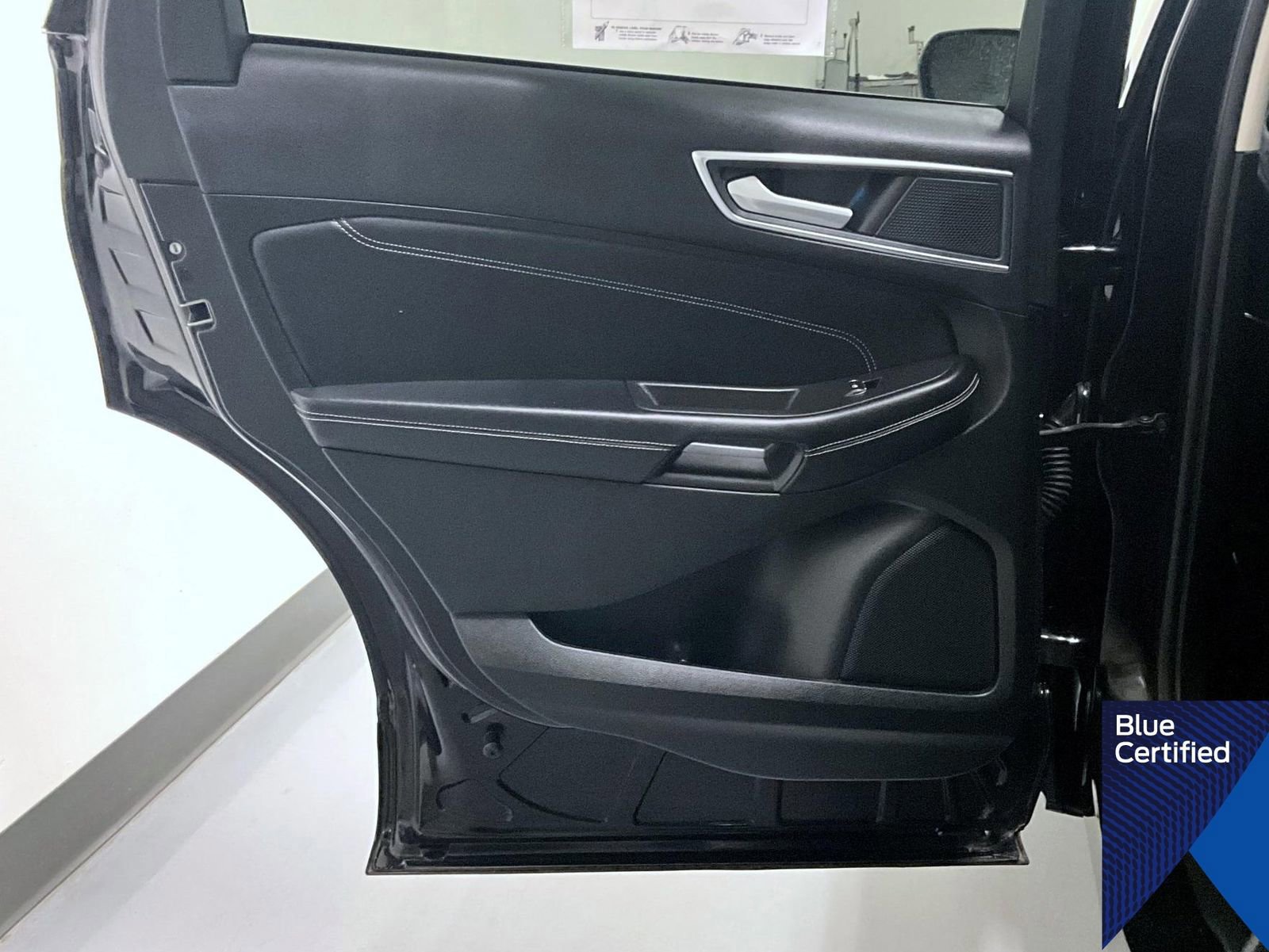 Certified 2024 Ford Edge Titanium image 20