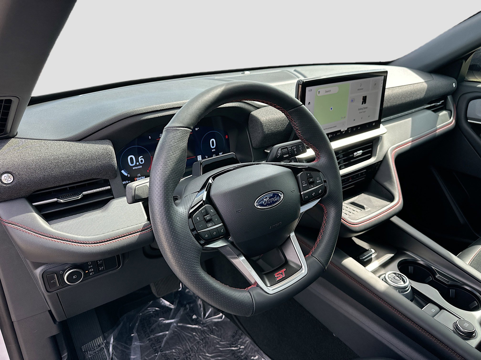 Certified 2025 Ford Explorer ST AWD/4WD image 9