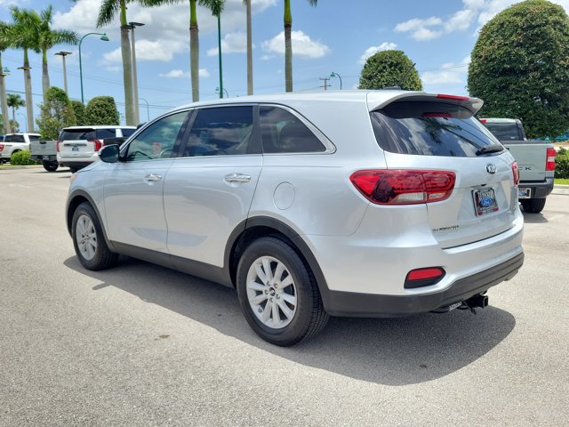 Used 2019 Kia Sorento L FWD image 8