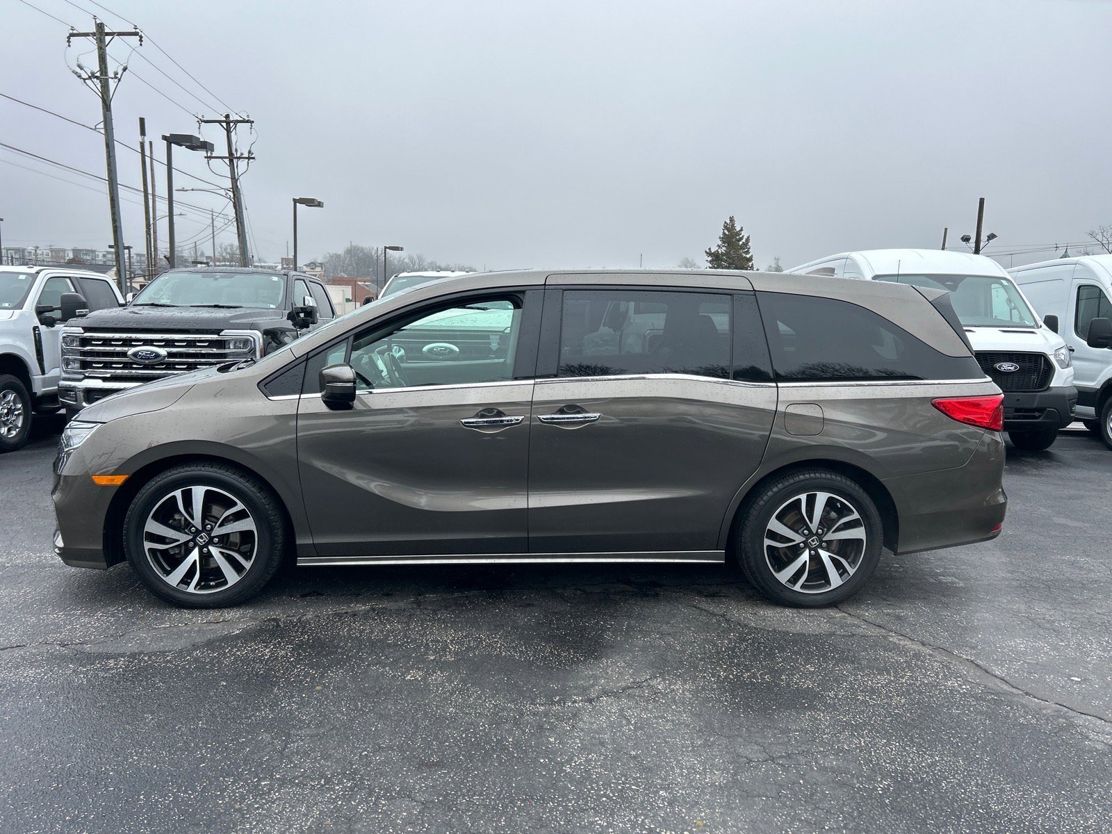 Used 2019 Honda Odyssey Elite image 4