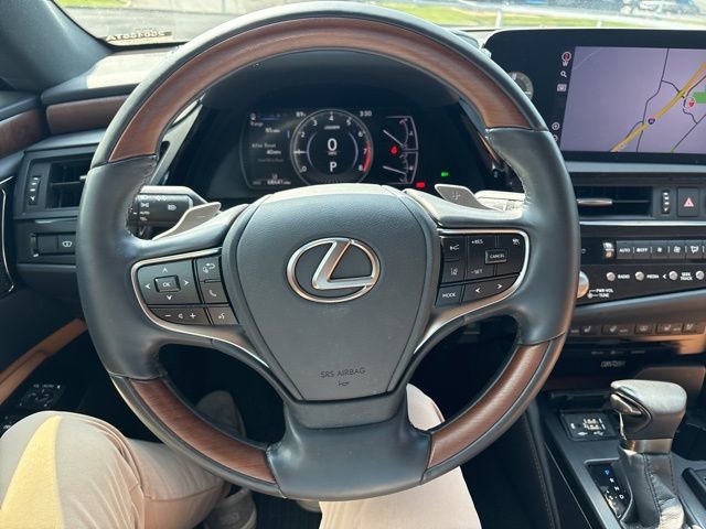 Used 2022 Lexus ES 350 Ultra Luxury FWD image 9