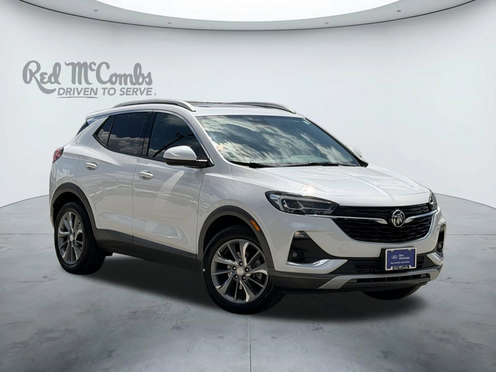 Used 2023 Buick Encore GX Essence w/ Experience Buick Package FWD image 1