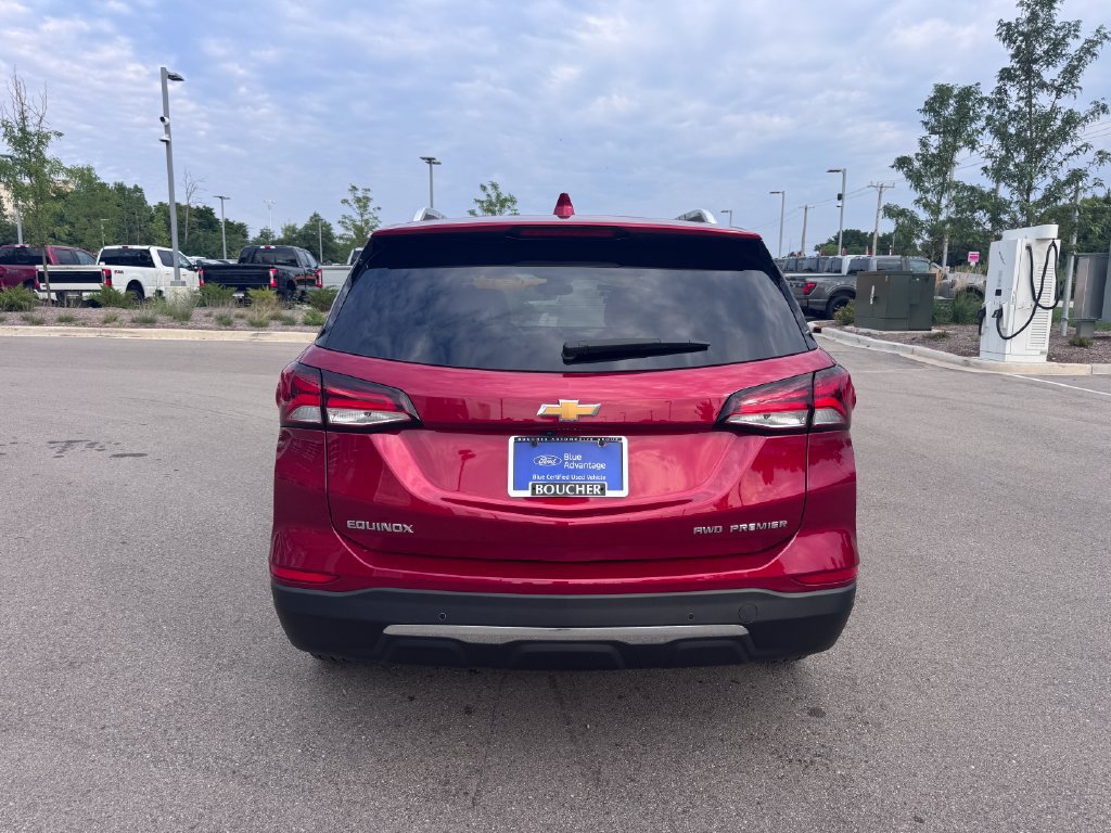 Used 2023 Chevrolet Equinox Premier AWD/4WD image 7