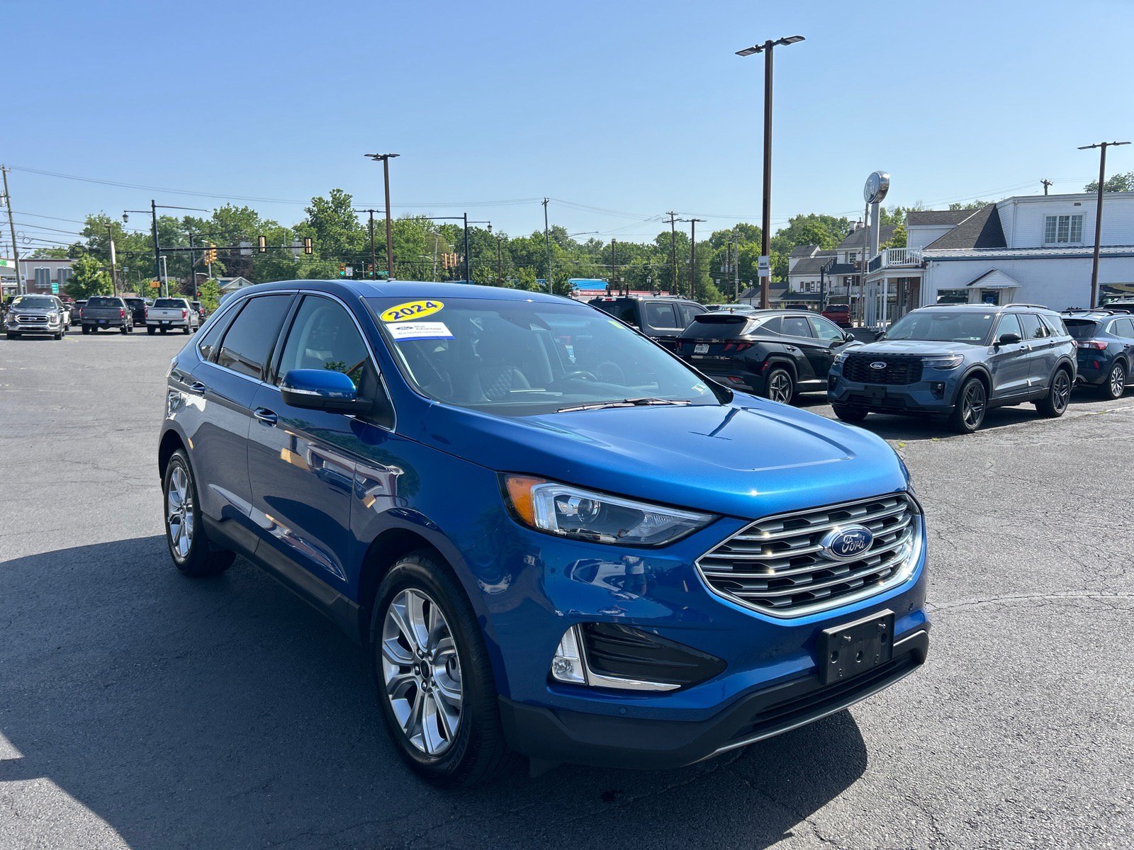 Certified 2024 Ford Edge Titanium AWD/4WD image 20