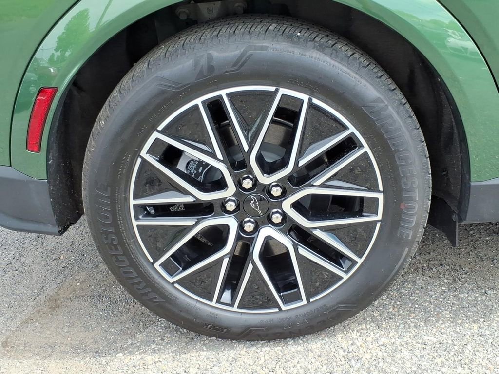 Certified 2025 Ford Mustang Mach-E Premium RWD image 7