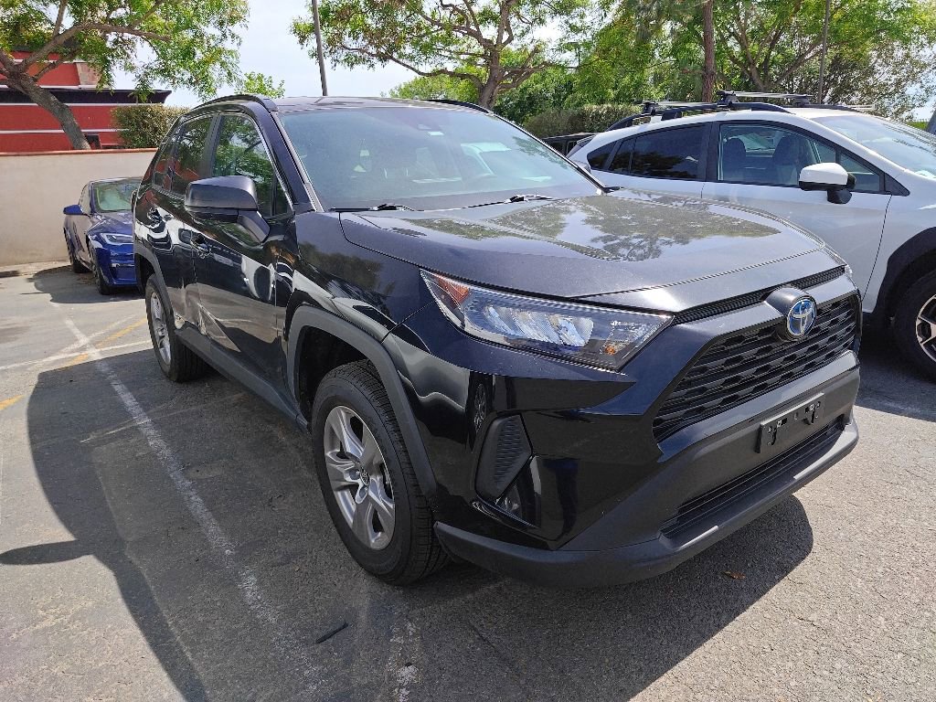 Used 2022 Toyota RAV4 LE AWD/4WD image 20