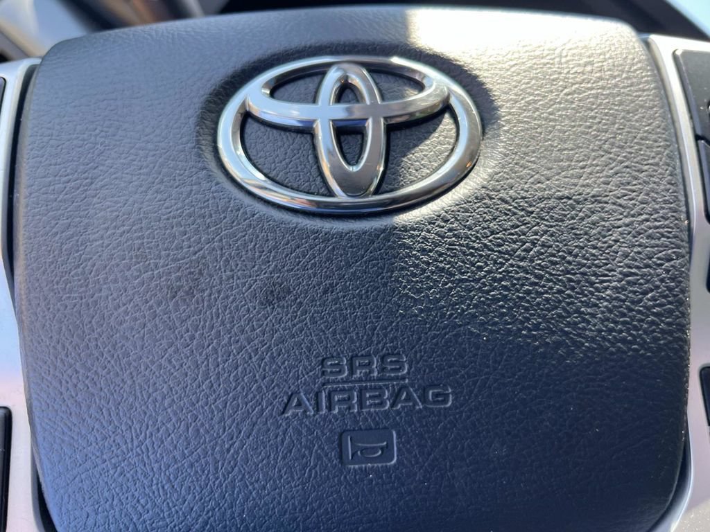 Used 2018 Toyota Tundra Platinum AWD/4WD image 41