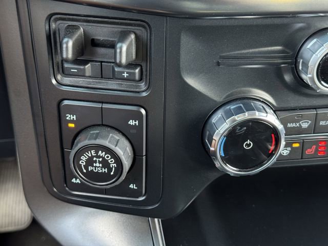 Certified 2025 Ford F150 Lariat w/ Equipment Group 501A Mid image 18