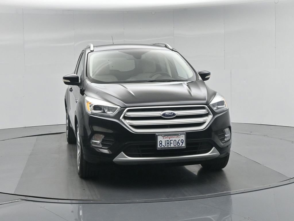 Certified 2019 Ford Escape Titanium FWD image 3