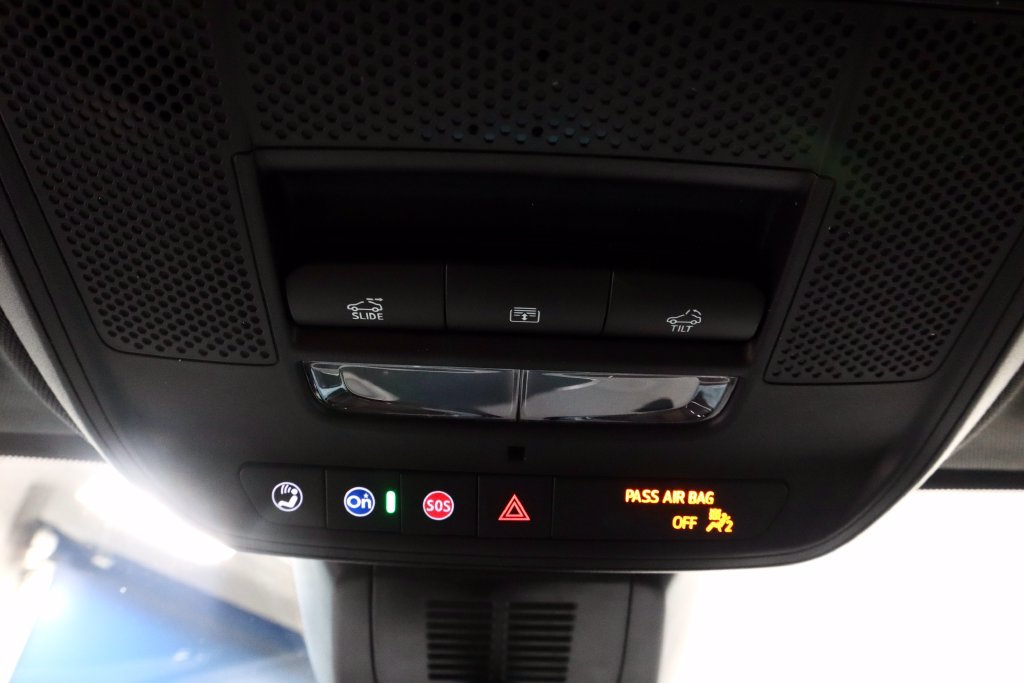 Used 2025 Chevrolet Equinox LT w/ Convenience Package II FWD image 31