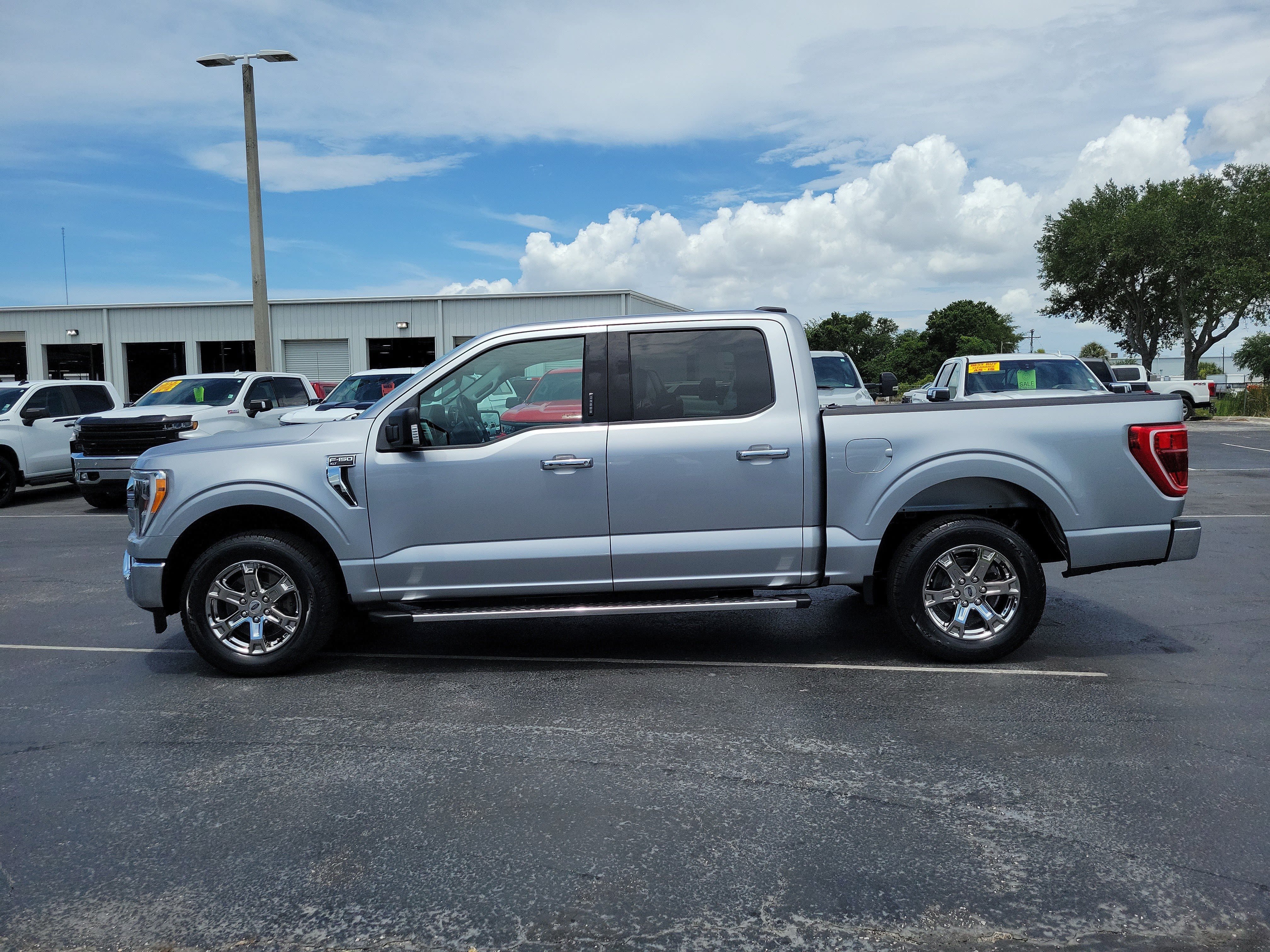 Certified 2021 Ford F150 XLT w/ Equipment Group 302A High RWD image 5