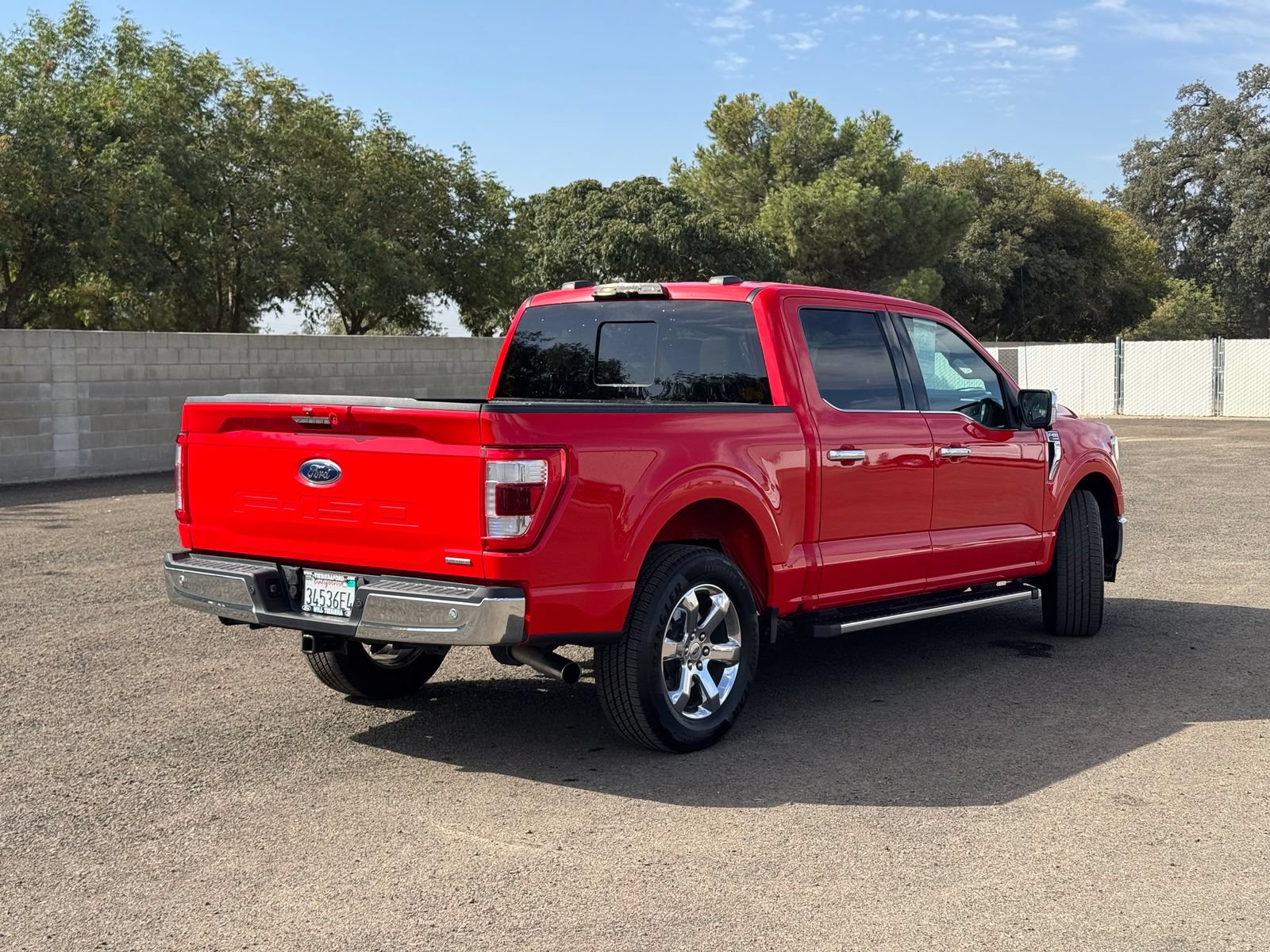 Certified 2021 Ford F150 Lariat w/ Equipment Group 502A High RWD image 4