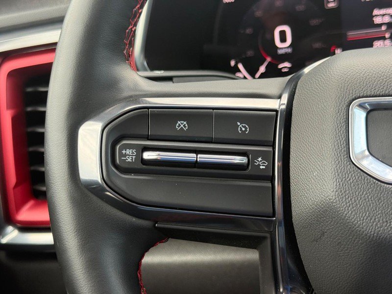 Used 2023 GMC Canyon AT4X AWD/4WD image 18