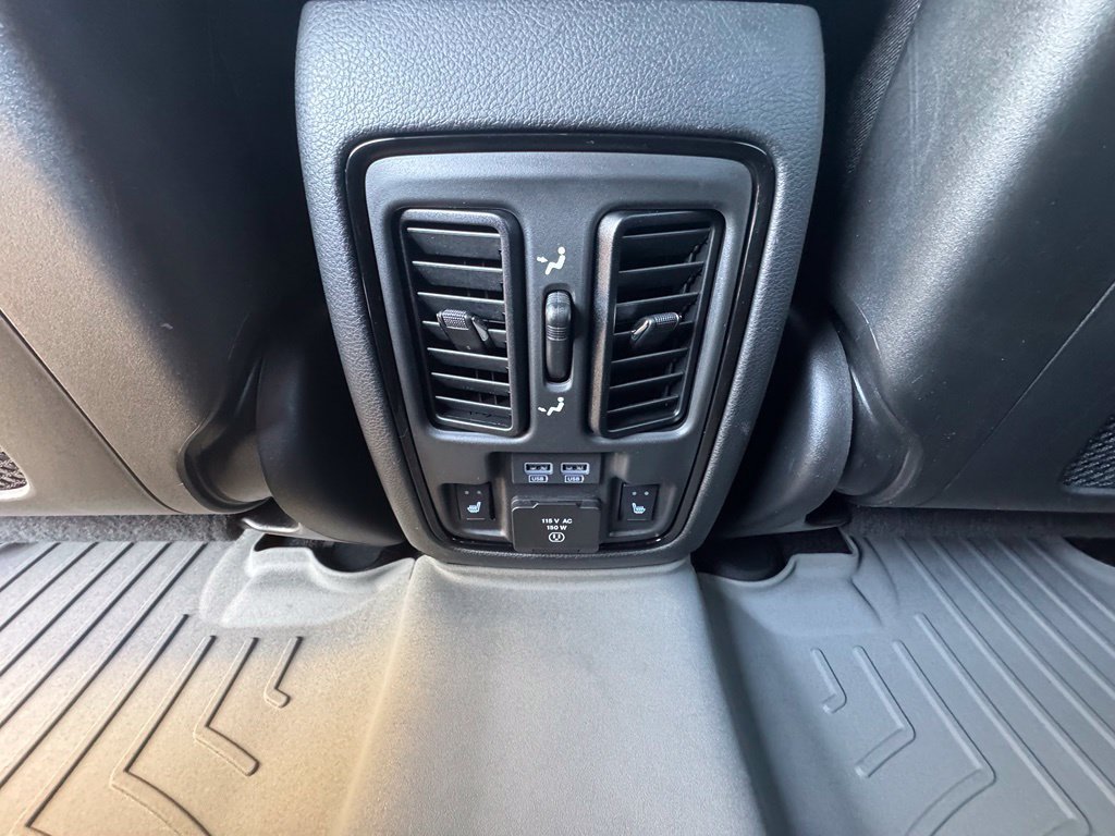 Used 2022 Dodge Durango R/T RWD image 27