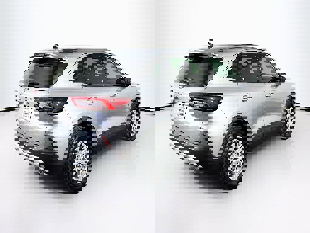 Certified 2023 Ford Escape Active image 5