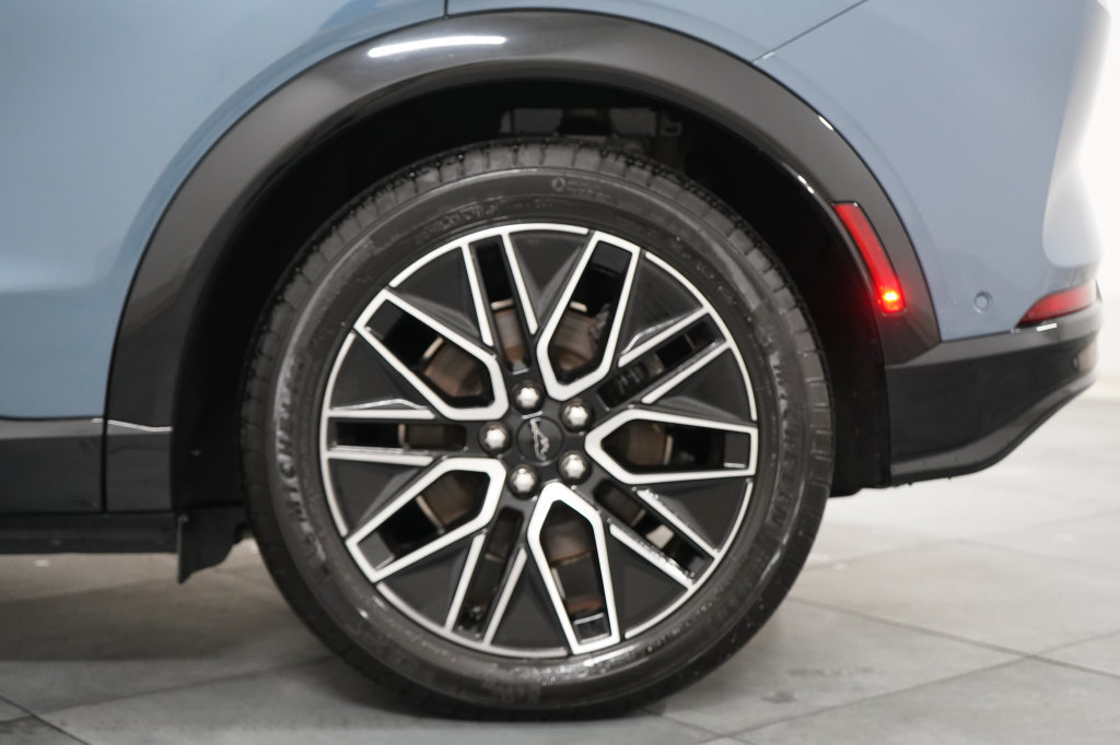Certified 2024 Ford Mustang Mach-E Premium AWD/4WD image 33