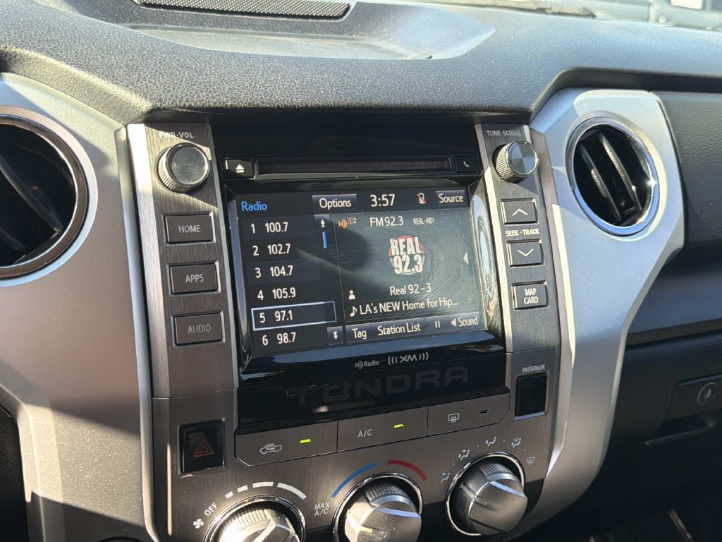 Used 2017 Toyota Tundra SR5 AWD/4WD image 22