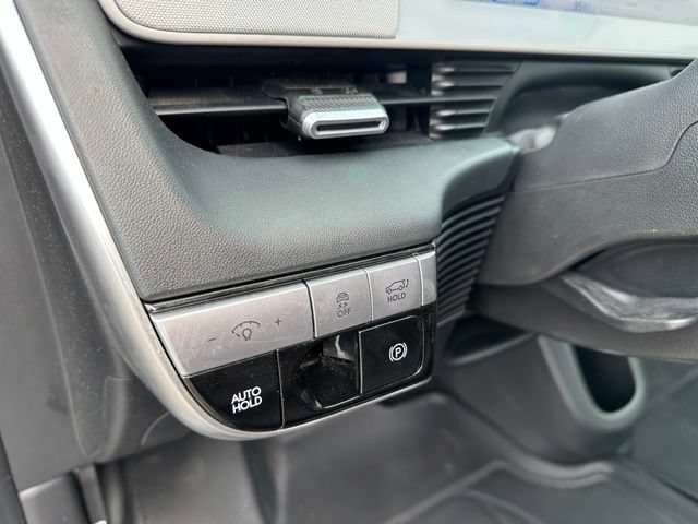 Used 2024 Hyundai Ioniq 5 SEL AWD/4WD image 19