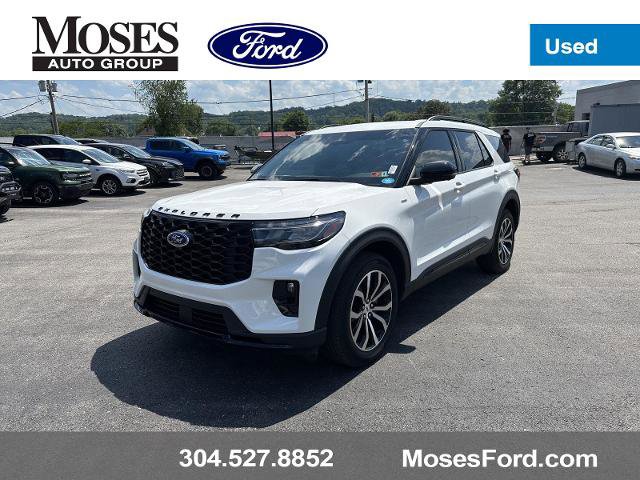 Certified 2025 Ford Explorer ST-Line AWD/4WD image 1